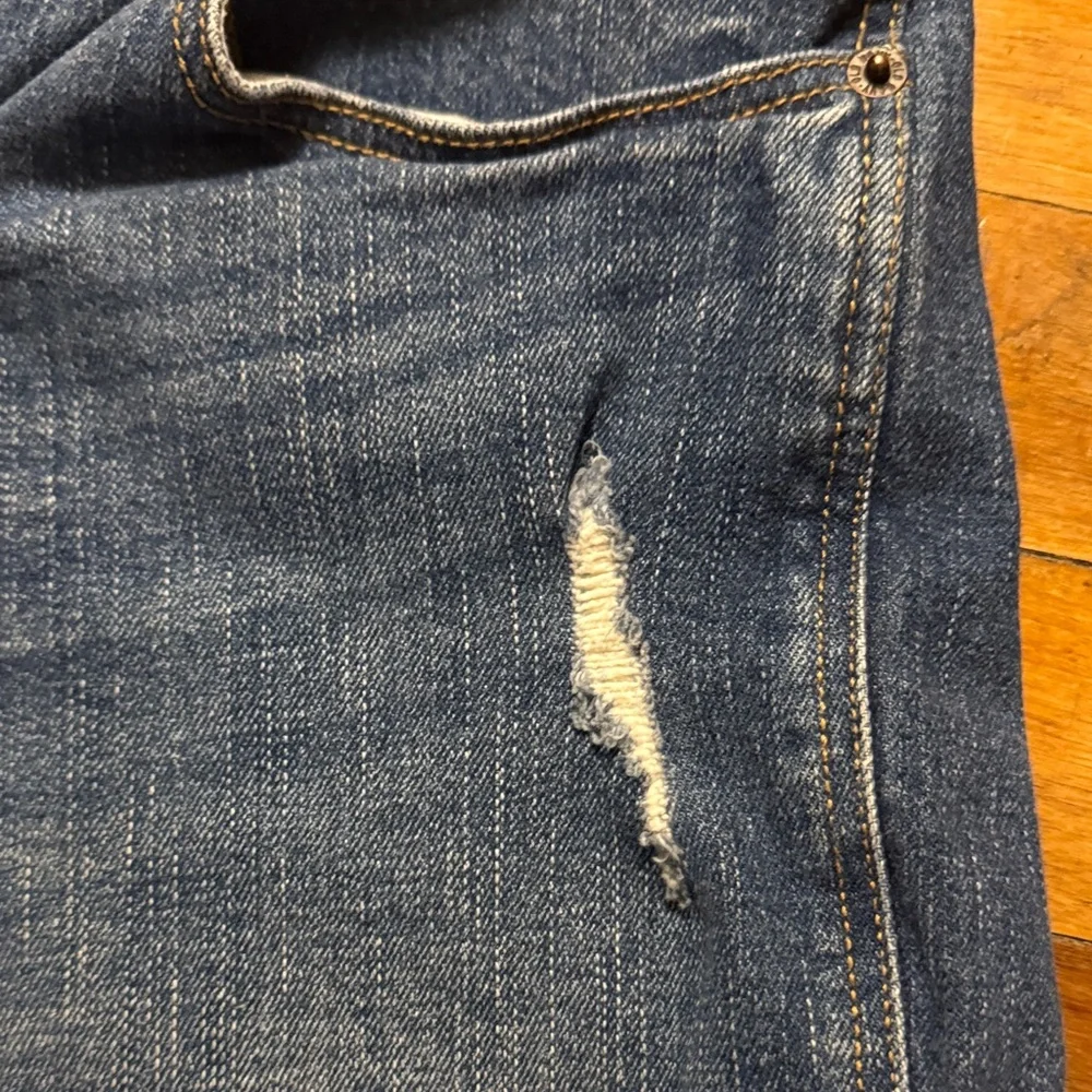 Old Navy Distressed Jean Shorts